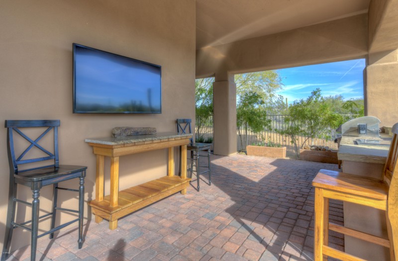 Patio tv