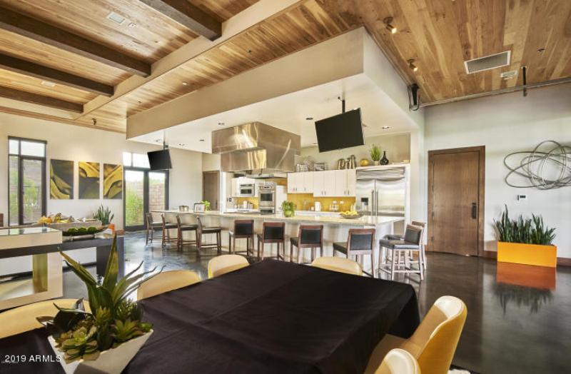 15-DEMONSTRATION KITCHEN AT THE MITA CLU