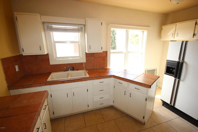 Apt 3 Kitchen