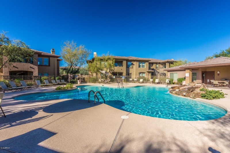 dove lakes pool 2