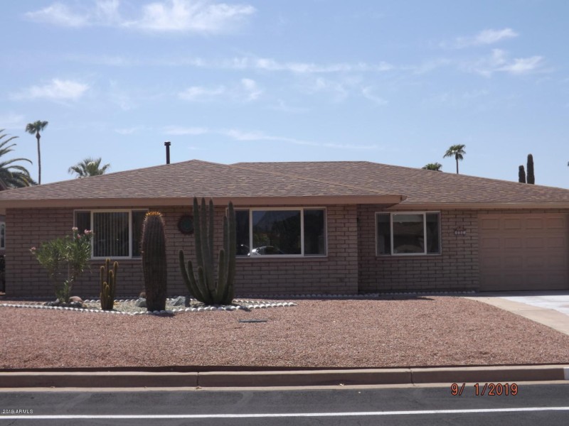 Pueblo front of home