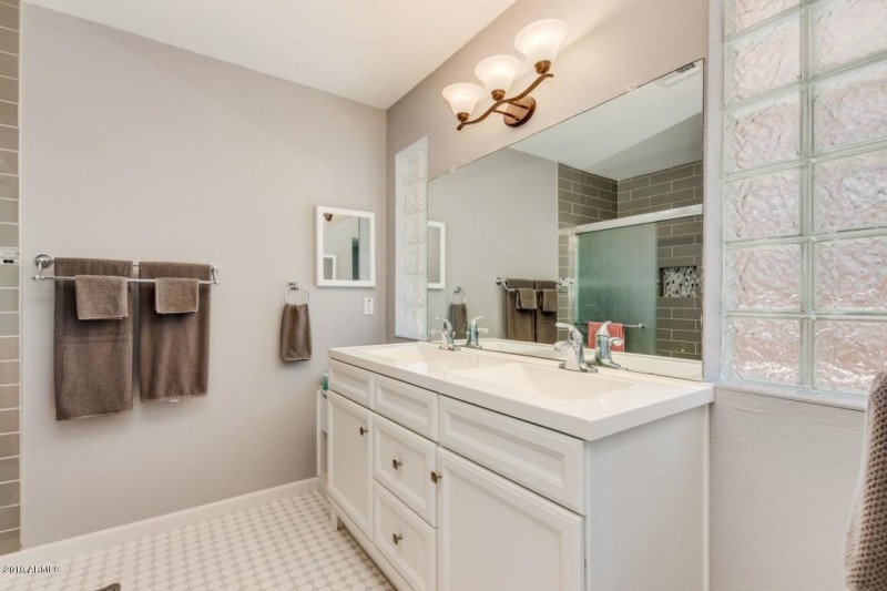 Pueblo primary bath