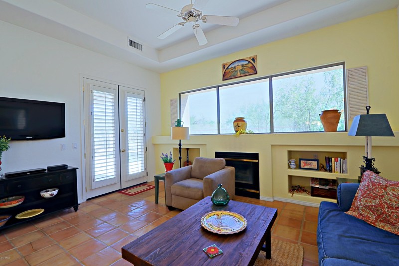 Family Room 1