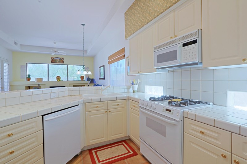 Kitchen 3