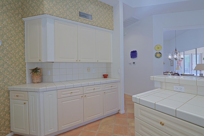 Kitchen 4