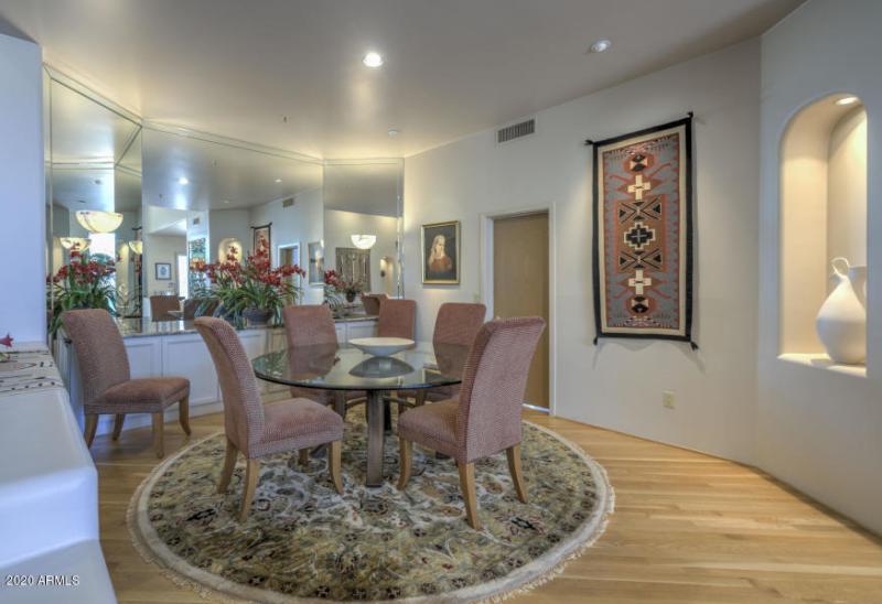 7723 Dining Room