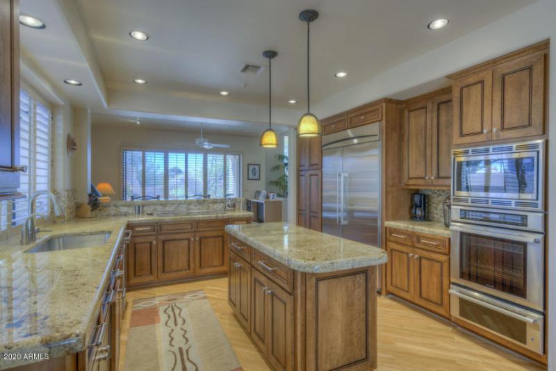 7723 Kitchen