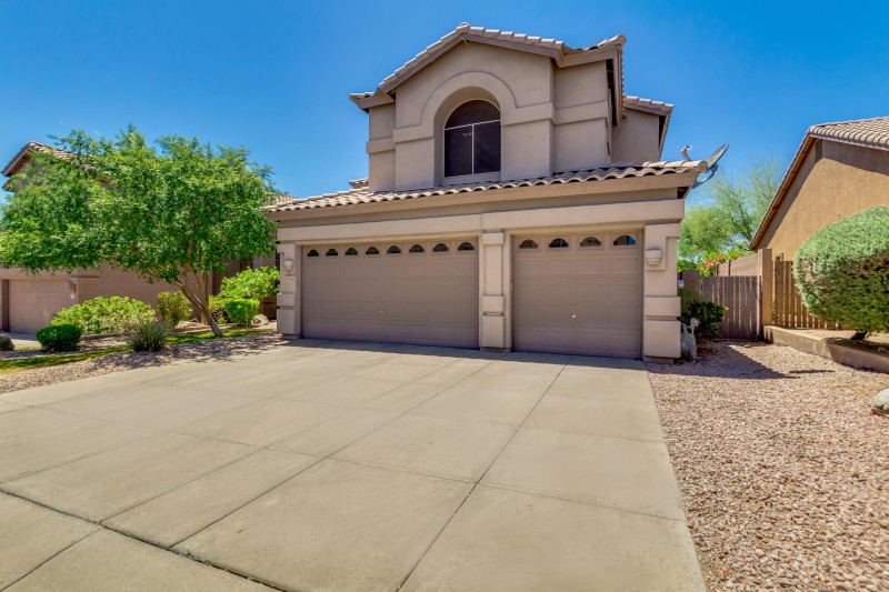 3-Car Garage