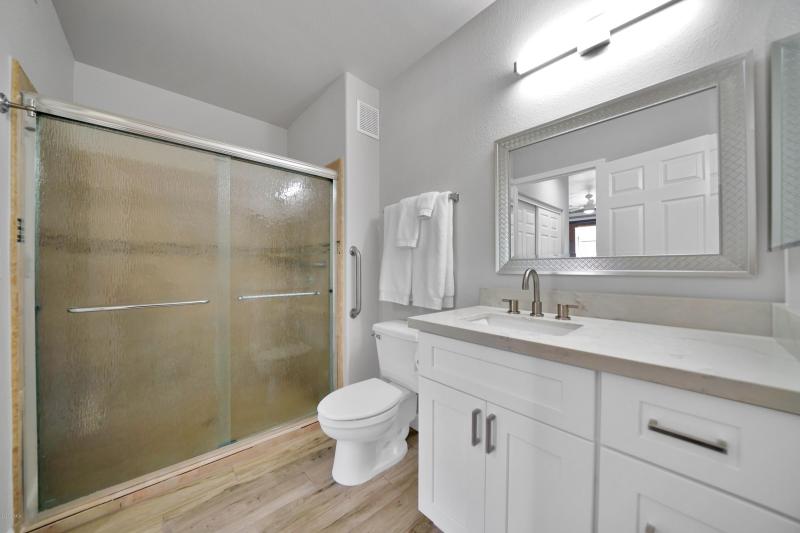1022 Master Bath
