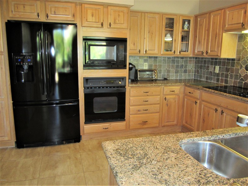 Kitchen 2