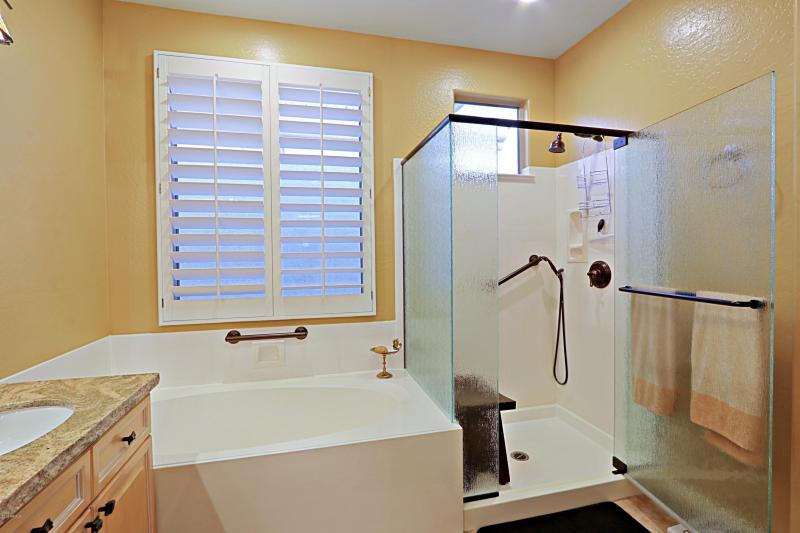 Master Bath 2