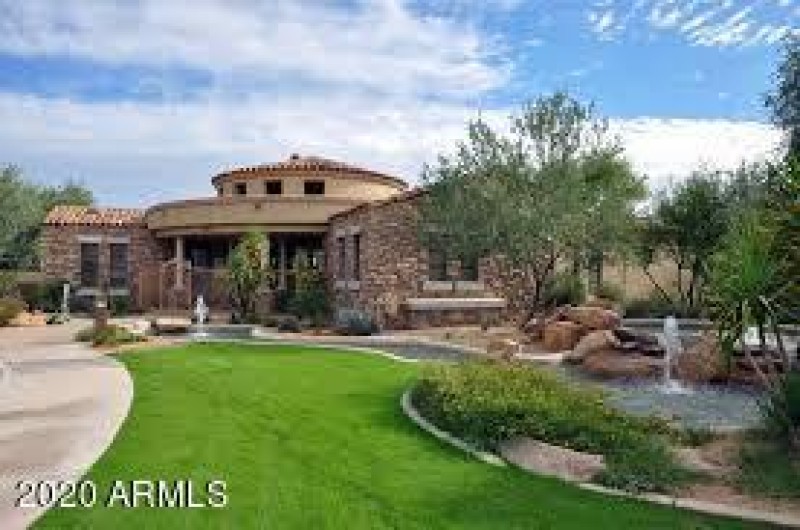 Cachet Clubhouse
