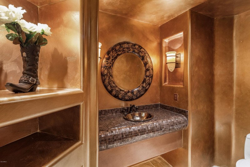 023_Powder Room