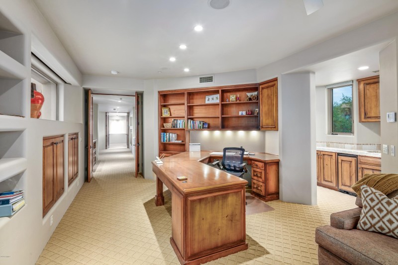 031_Office Ensuite