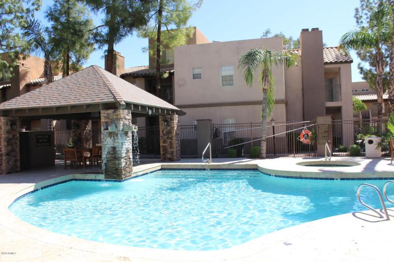 Community Pool & Spa