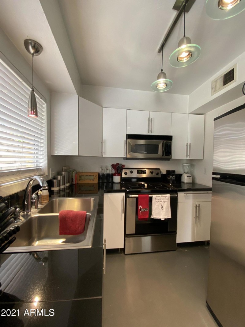 Kitchen III