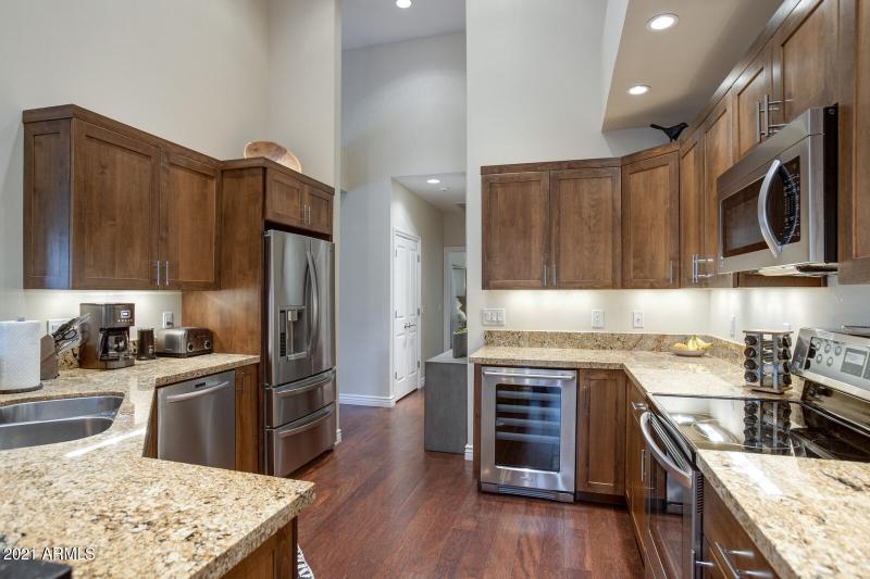 Kitchen 2