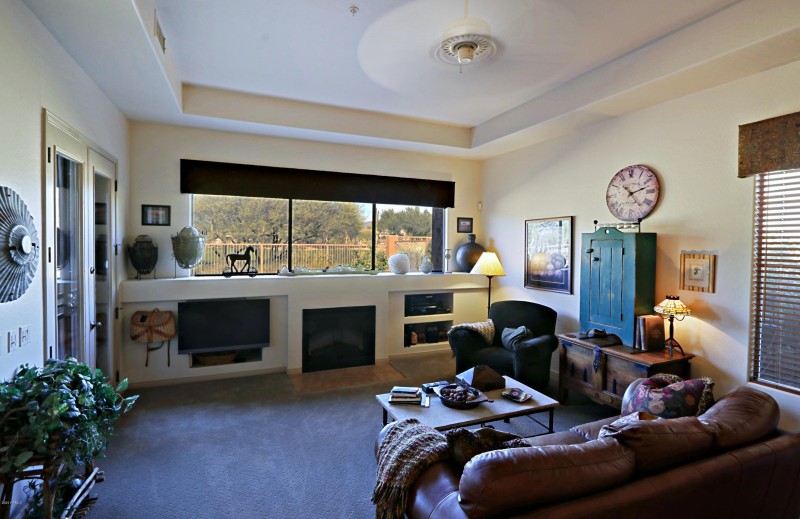Family Room 1