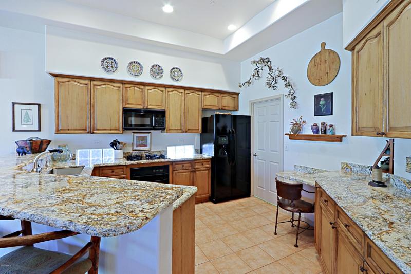 Kitchen 6