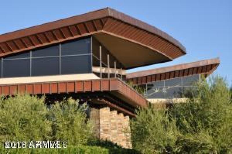 Kiva Club Stylish Architure