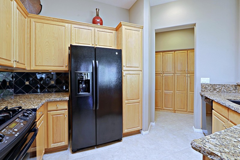 Kitchen 4