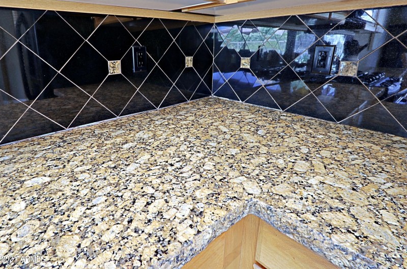 Kitchen 6