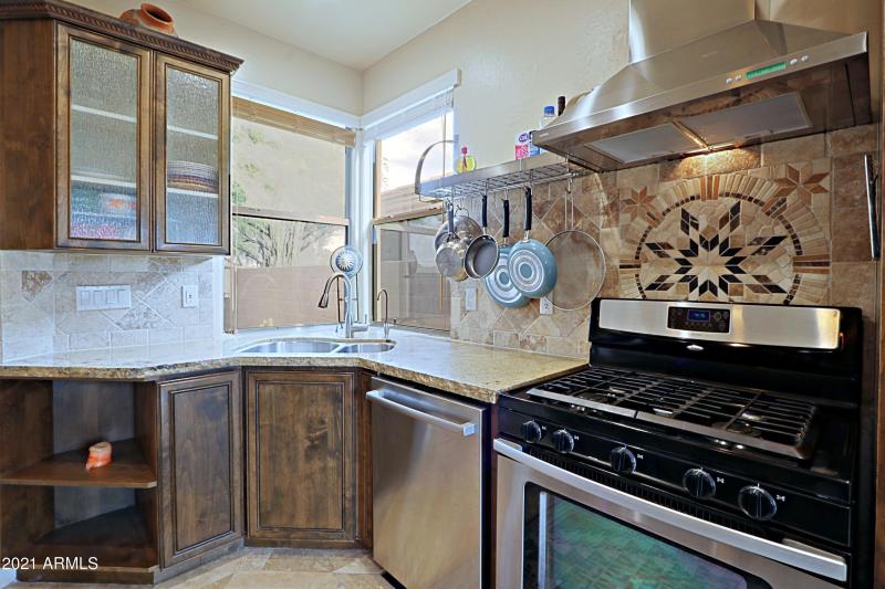 Kitchen 4