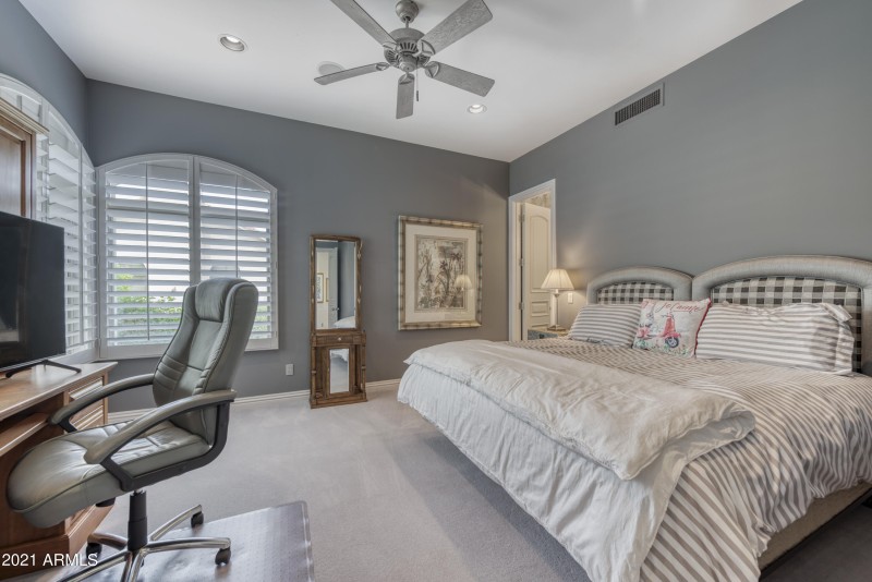 Bedroom 4 Ensuite