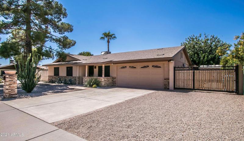 A+ Curb Appeal!