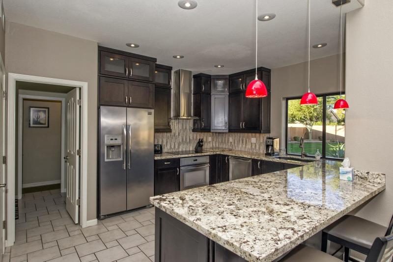 008_Updated Kitchen