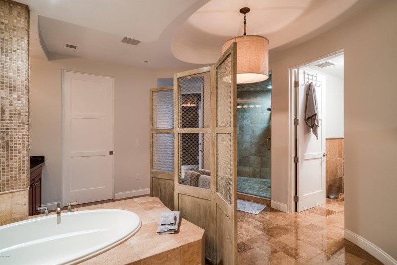 011_Master Bathroom