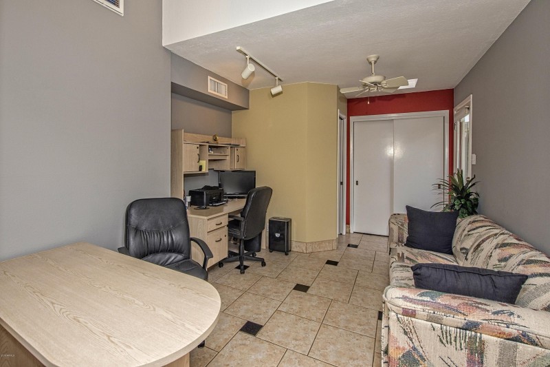 016_Office