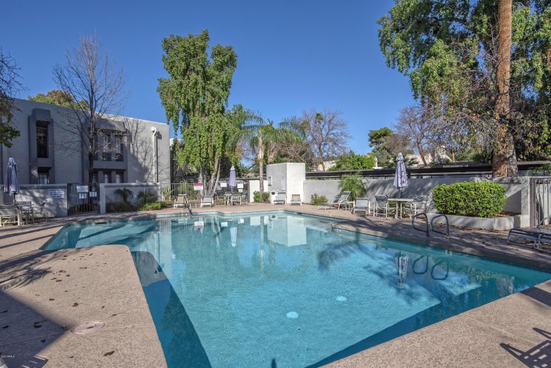 015_Community Pool
