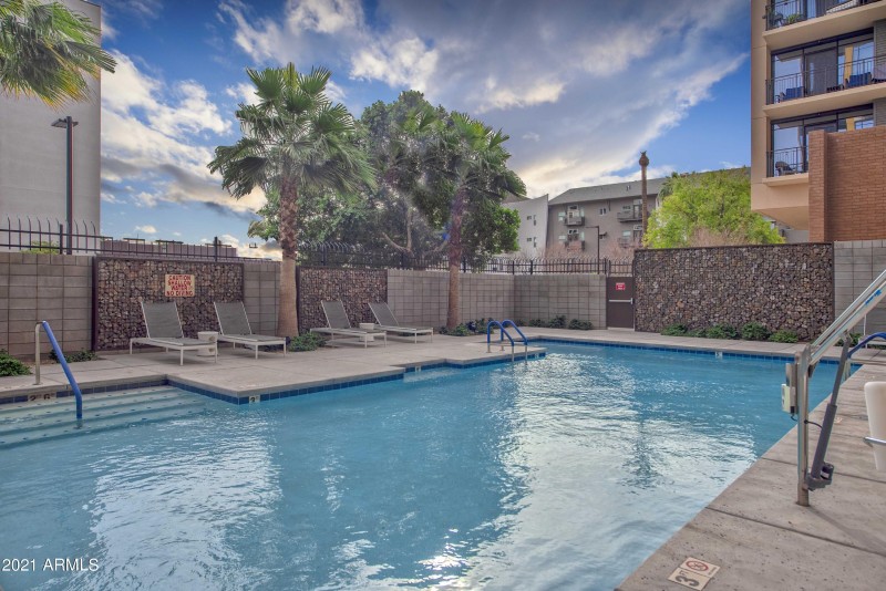013_Community Pool