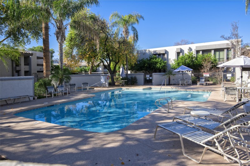 013_Community Pool