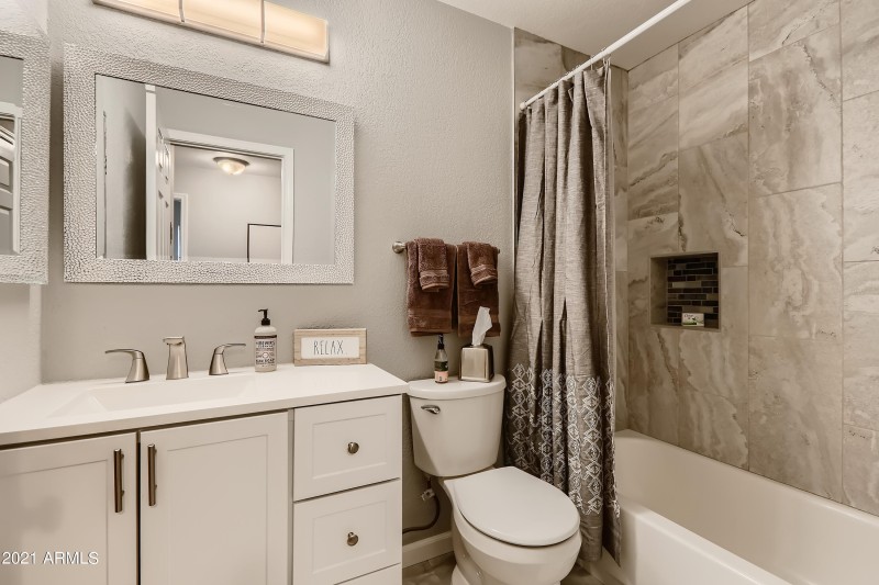12 Bathroom