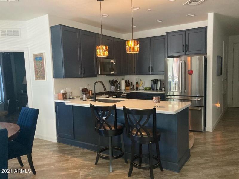 Counter top seating