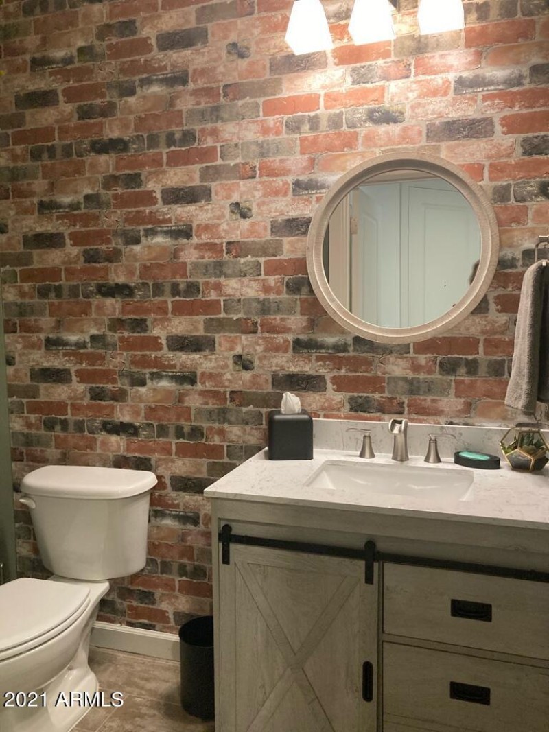 Powder room