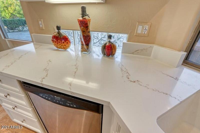 Kitchen 8