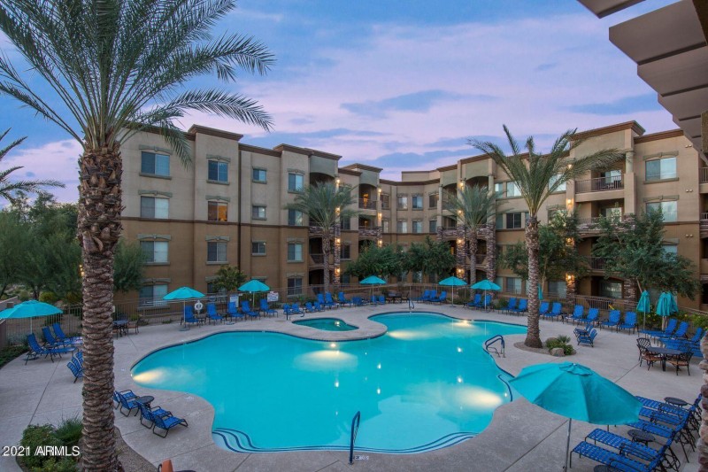 Pool at Building 10