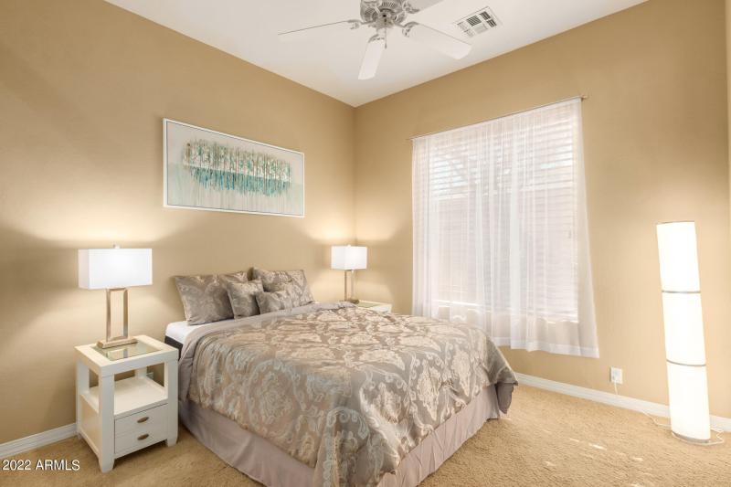 Guest bedroom