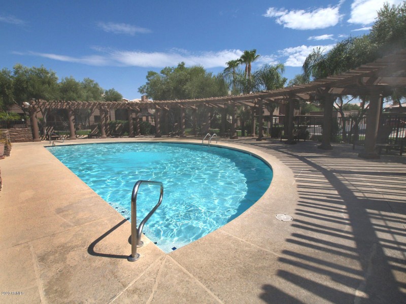 Lower pool