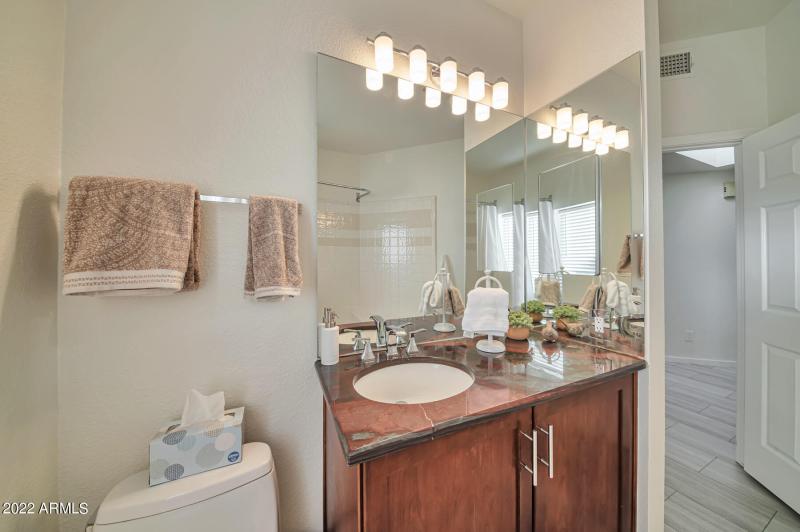 Guest Bathoom