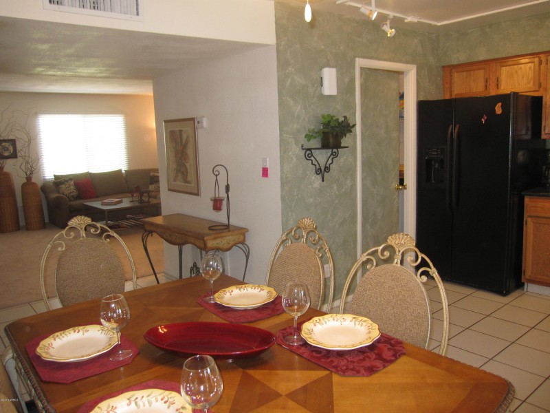 CDV Kitchen/DR