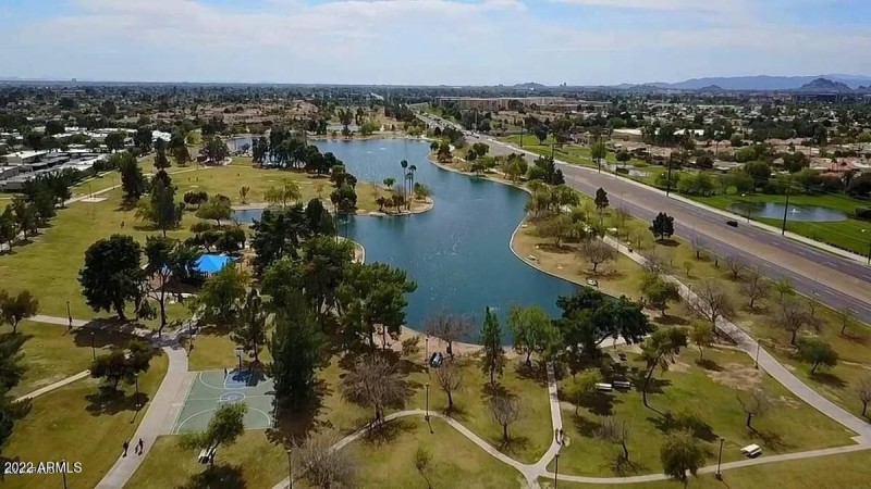 Park Nearby