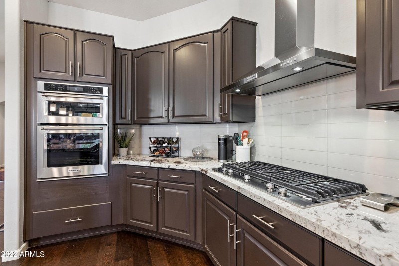 Gas cooktop