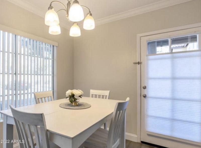 Dinette Area