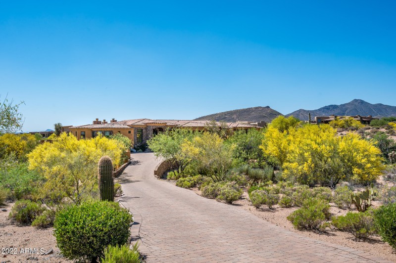10162 E Joy Ranch Rd -5