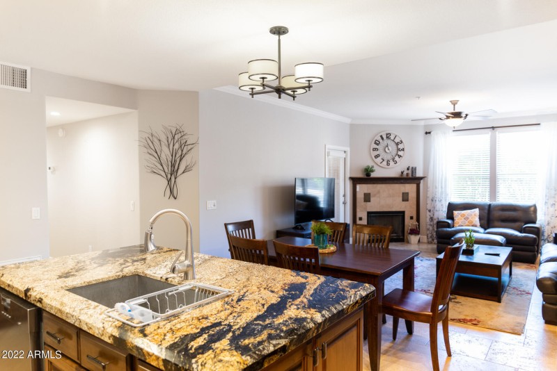 1314 Grayhawk-14