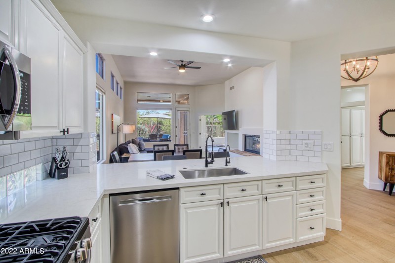 Kitchen 9